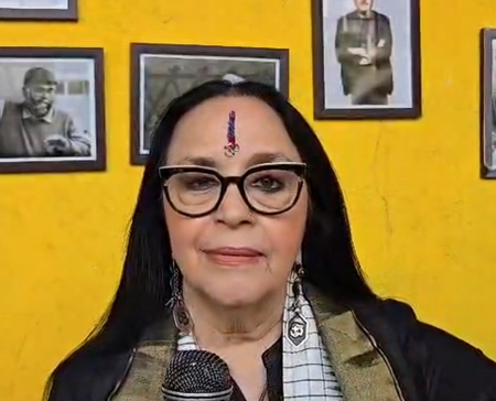 इला अरुण ने दलेर मेहंदी का किया समर्थन, बोलीं- स्टेज पर जो हुआ वो अपमानजनक था