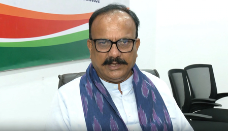 महाराष्ट्र में कानून-व्यवस्था बदहाल, किसानों को 5 हजार की मदद उनके जख्मों पर नमक हर्षवर्धन सपकाल