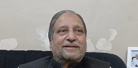 यूपी चुनाव 2027 ओवैसी पर नसीम सिद्दीकी का निशाना, बोले- जनता को सावधान रहने की जरूरत
