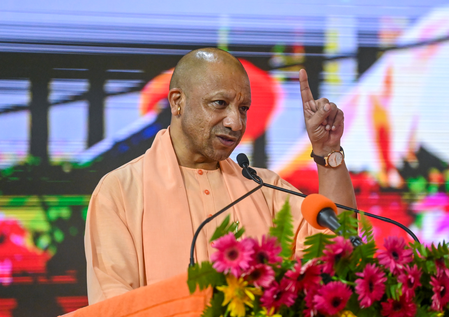 सनातन चेतना, जनआस्था और वैश्विक गौरव का महापर्व बनेगा दीपोत्सव 2026 सीएम योगी