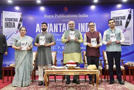 भारत की सभ्यतागत विरासत, लोकतांत्रिक परंपराएं और तकनीकी क्षमताएं देश की विशिष्ट शक्ति हैं उपराष्ट्रपति
