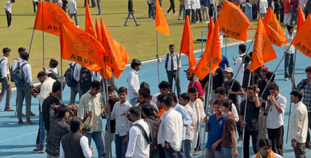 अराजकता रोको, लोकतंत्र अपनाओ दिल्ली से भोपाल तक एबीवीपी ने निकाली छात्र रैली, कांग्रेस पर अस्थिरता फैलाने का लगाया आरोप