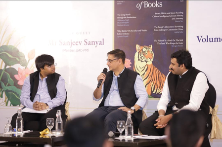न्यू दिल्ली रिव्यू ऑफ बुक्स का पहला अंक लॉन्च; संजीव सान्याल ने वैश्विक विचारों पर भारतीय परिप्रेक्ष्य की मांग की