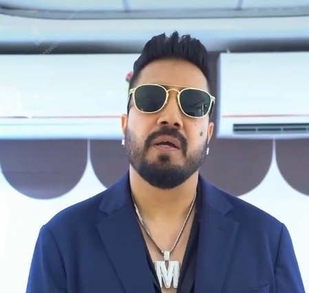 दलेर मेहंदी से माफी मांगने पर मीका सिंह ने की सुबोध उनियाल की तारीफ, बोले-हर कलाकार सम्मान का हकदार