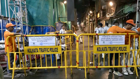 कोलकाता दुर्गा पूजा भगदड़ पंडाल कलाकार और तीन चश्मदीदों से पूछताछ करेगी एसआईटी