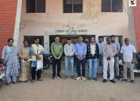 राजस्वकर्मी की हत्या के विरोध में रांची के सभी अंचल कार्यालयों में कामकाज ठप