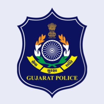 गुजरात  बिना लाइसेंस पटाखे बेचने पर पुलिस की कार्रवाई, 2.68 लाख रुपए का माल जब्त