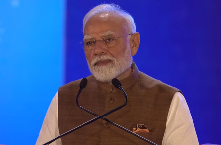 भारत भविष्य की तकनीकों को अपनाने तक सीमित नहीं, दुनिया के लिए समाधान तैयार करने का लक्ष्य पीएम मोदी