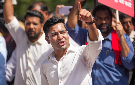बंगाल मिट्टी चोरी मामला अभिषेक बनर्जी के सहयोगी सुमित रॉय को अब इस केस में भी दिखाया गया गिरफ्तार