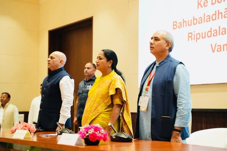 नई दिल्ली  तमिलनाडु के 84 युवाओं से सीएम रेखा गुप्ता की मुलाकात, कहा- युवा संगम राष्ट्रीय एकता का प्रतीक