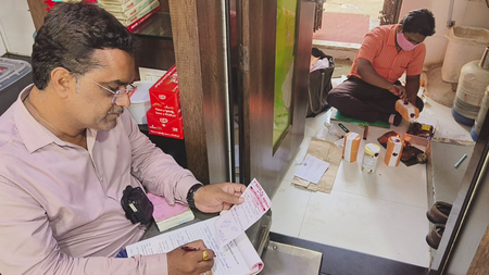 गुजरात दीपावली से पहले खाद्य कारोबारियों के लिए रैपिड टेस्ट किट अनिवार्य, मिलावट रोकने के लिए लिया गया फैसला