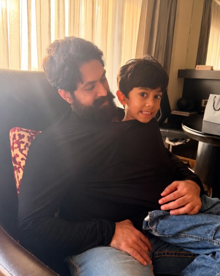 यश के बेटे यथर्व का जन्मदिन, पत्नी राधिका पंडित ने शेयर किया प्यारा पोस्ट