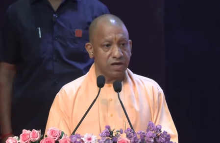 यूपी के सभी 75 जिलों में बनेंगे सरदार पटेल स्किल एंड एम्प्लॉयमेंट जोन सीएम योगी