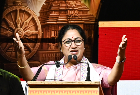 दिल्ली में ट्रांसजेंडर के लिए बड़ी खुशखबरी, बसों में मिलेगी मुफ्त यात्रा की सुविधा दिल्ली में ट्रांसजेंडर के लिए बड़ी खुशखबरी, बसों में मिलेगी मुफ्त यात्रा की सुविधा