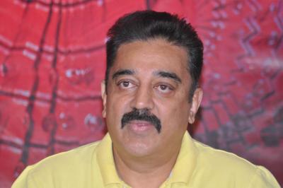 स्टारलिंक लाइसेंस विवाद मस्क के सवाल पर कमल हासन ने दिया करारा जवाब, भारत अपना भविष्य खुद तय करेगा स्टारलिंक लाइसेंस विवाद मस्क के सवाल पर कमल हासन ने दिया करारा जवाब, भारत अपना भविष्य खुद तय करेगा