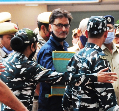 आतंकी फंडिंग मामले में यासीन मलिक की नहीं हुई पेशी, हाईकोर्ट ने जेल अधीक्षक से मांगा जवाब आतंकी फंडिंग मामले में यासीन मलिक की नहीं हुई पेशी, हाईकोर्ट ने जेल अधीक्षक से मांगा जवाब