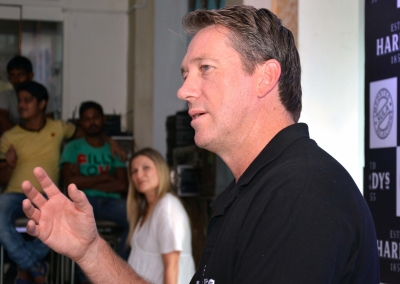 एडिलेड टेस्ट: नाथन लियोन से अपना रिकॉर्ड टूटने पर गुस्से में दिखे ग्लेन मैकग्रा, सर पर उठा ली कुर्सी एडिलेड टेस्ट: नाथन लियोन से अपना रिकॉर्ड टूटने पर गुस्से में दिखे ग्लेन मैकग्रा, सर पर उठा ली कुर्सी