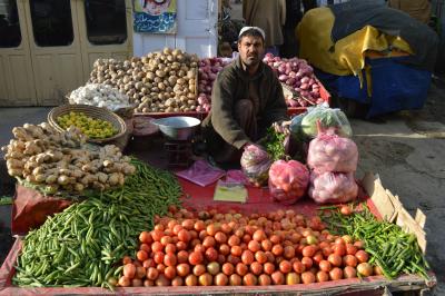 Pakistan's food supply fails national dietary guidelines: FAO