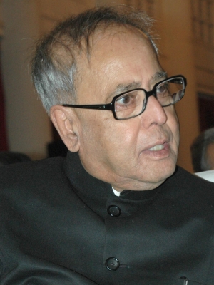 निजी जिंदगी हो या राजनीति के चढ़ाव, प्रणब मुखर्जी के लिए हमेशा खास था नंबर-13 निजी जिंदगी हो या राजनीति के चढ़ाव, प्रणब मुखर्जी के लिए हमेशा खास था नंबर-13
