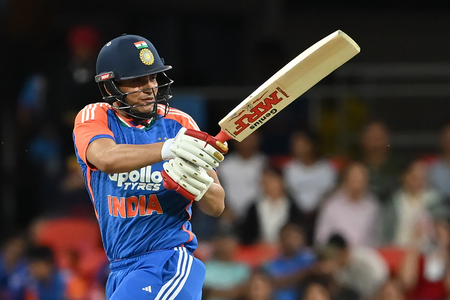 चौथा टी20 मैच  अर्धशतक चूके शुभमन गिल, ऑस्ट्रेलिया को 168 रन का टारगेट