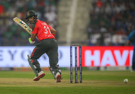 करियर के 76वें मुकाबले में तंजीद हसन ने लगाया अंतरराष्ट्रीय क्रिकेट में अपना पहला शतक