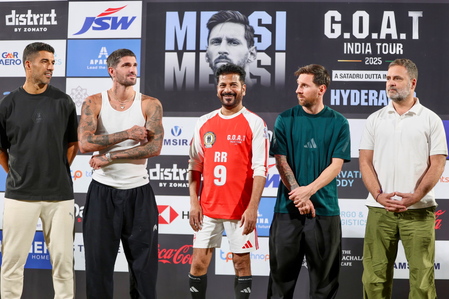 मेसी हैदराबाद के उप्पल स्टेडियम पहुंचे, राहुल गांधी समेत सीएम रेवंत रेड्डी से मुलाकात