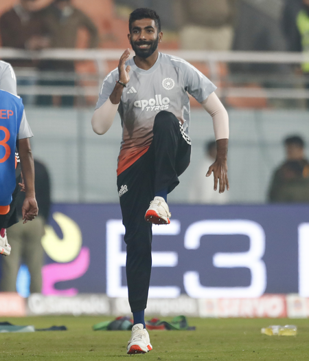 3rd T20I: Unwell Axar and Bumrah out as India elect to bowl against South Africa