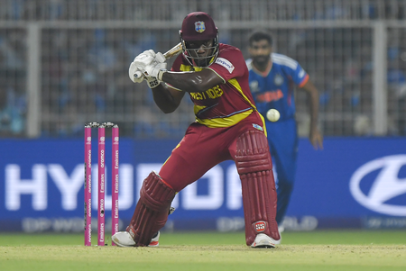 रोवमैन पॉवेल बने वेस्टइंडीज के नए सिक्सर किंग, टी20 में तोड़ा निकोलस पूरन का रिकॉर्ड