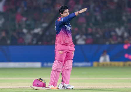 आईपीएल 2026 वैभव का तूफानी शतक, एसआरएच के खिलाफ आरआर ने 6 विकेट खोकर बनाए 228 रन