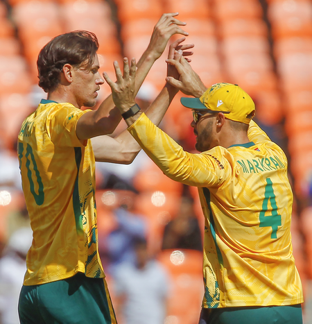 टी20 विश्व कप: दक्षिण अफ्रीका और अफगानिस्तान मैच में शीर्ष पर 'रोमांच', दूसरे सुपर ओवर में हारी अफगान टीम