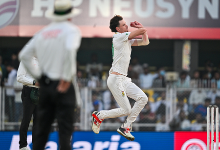 गुवाहाटी टेस्ट : मार्को जानसेन का 'चौका', भारत पर मडरा रहा फॉलोऑन का खतरा