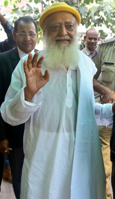 मेडिकल पैरोल के बाद जोधपुर जेल लौटने में देरी होने के कारण आसाराम के खिलाफ मामला दर्ज