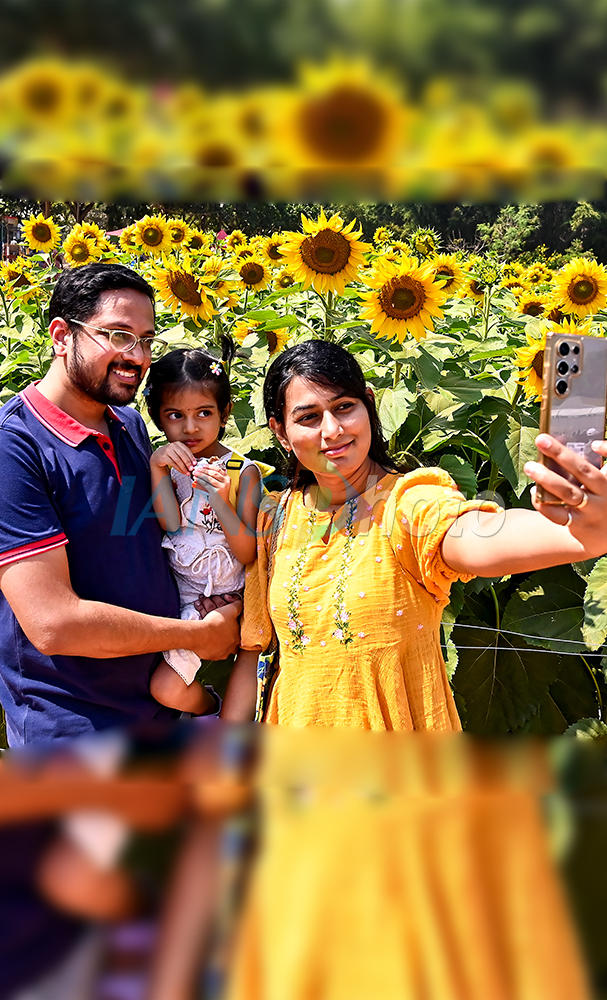 Visitors Throng Krishi Mela 2025 in Bengaluru