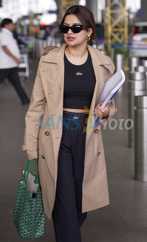 Celebrities Spotted at Airport