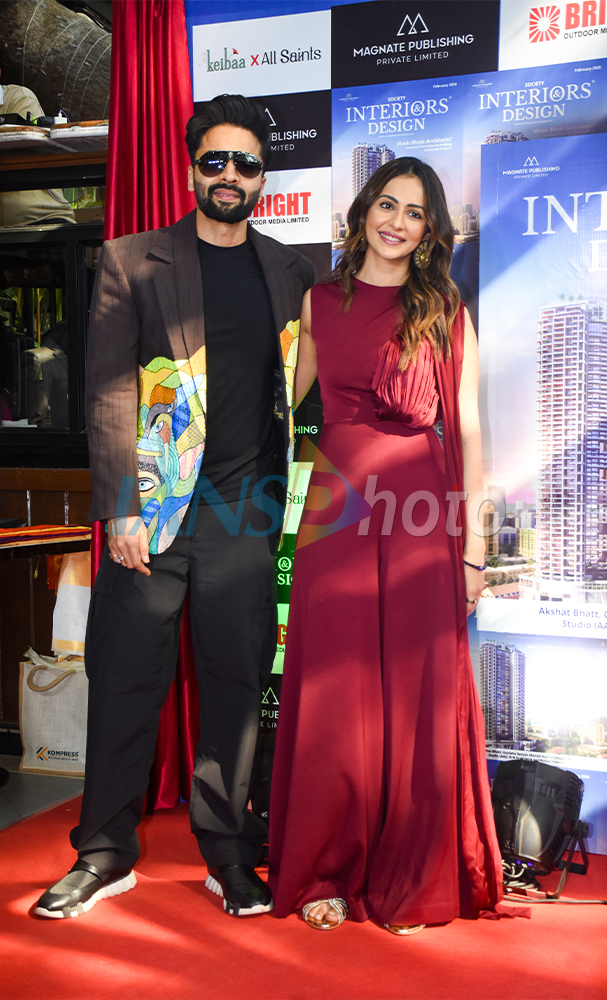 Unveiling event of 'Society Interiors & Design' magazine by Ashok Dhamankar