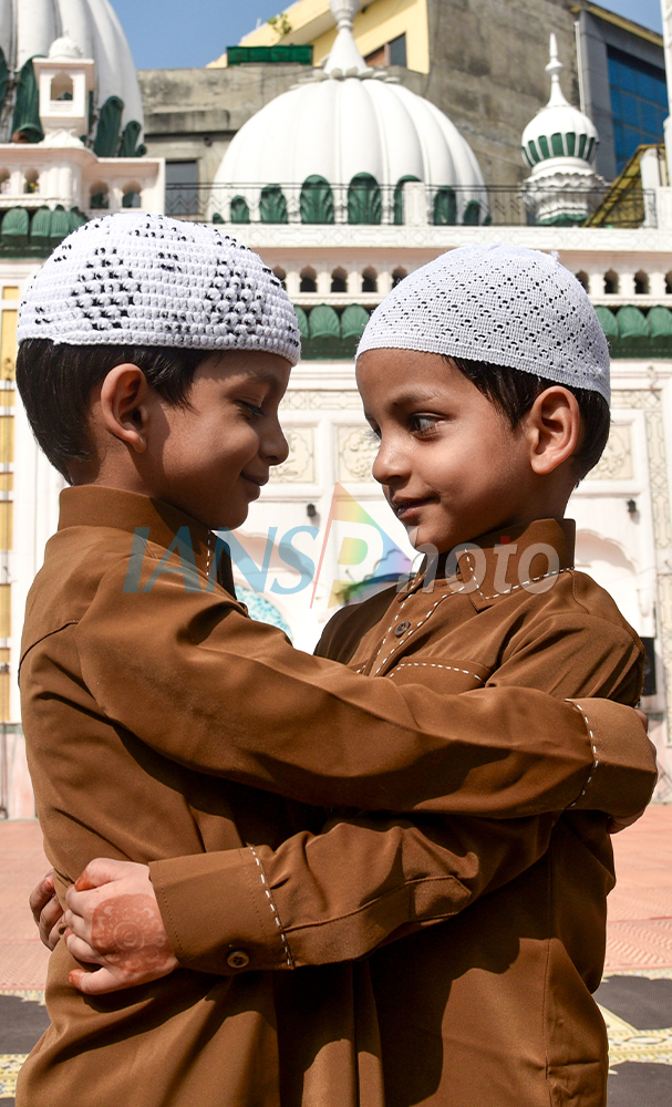 People Offer Eid-ul-Fitr Prayers