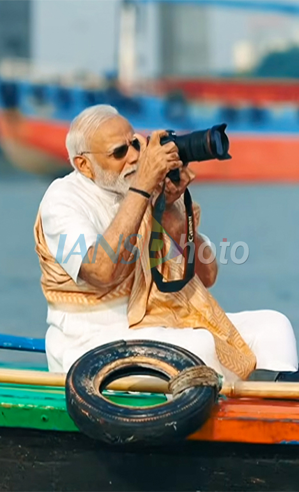 PM Modi Visits Banks of Hooghly River in Kolkata