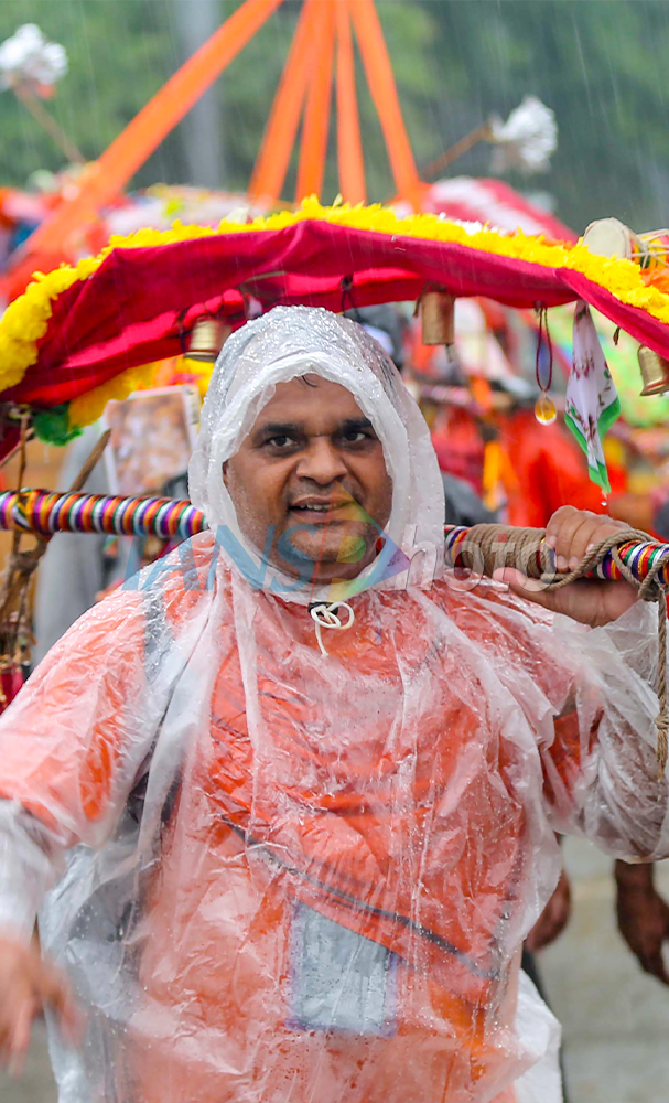 Annual Kanwar Yatra Amid Heavy Rain