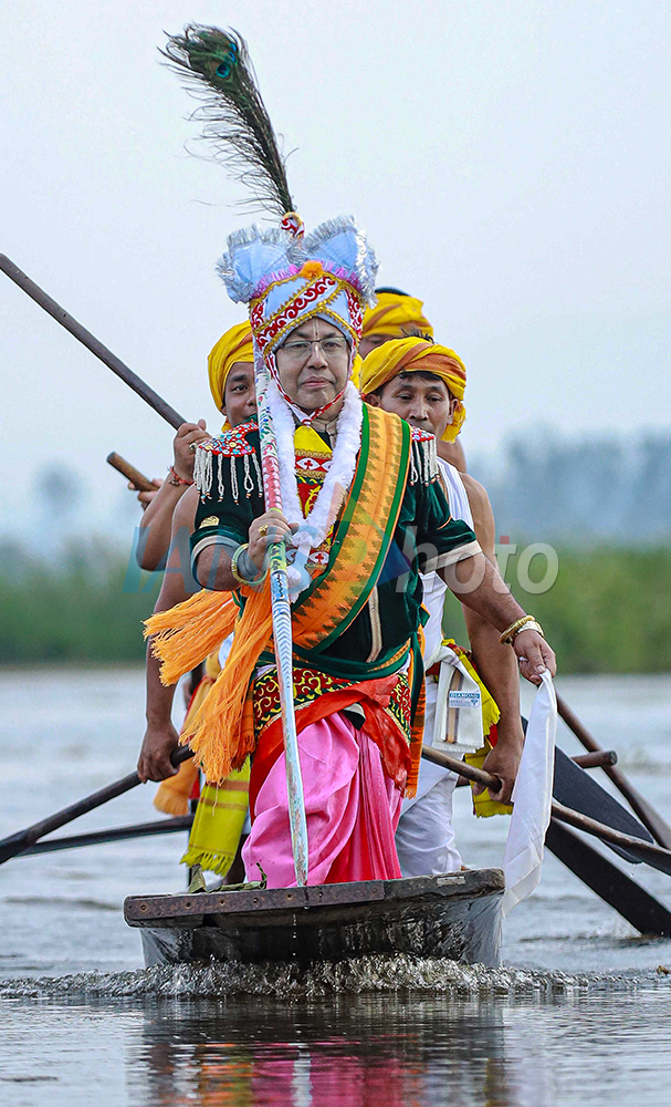 Heikru Hidongba boat race festival in Bishnupur district of Manipur